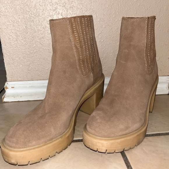 Dolce Vita Castor H2O Booties - Picture 1 of 5